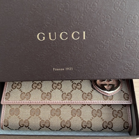 Authentic Gucci Continental wallet comes with box - Picture 4 of 7